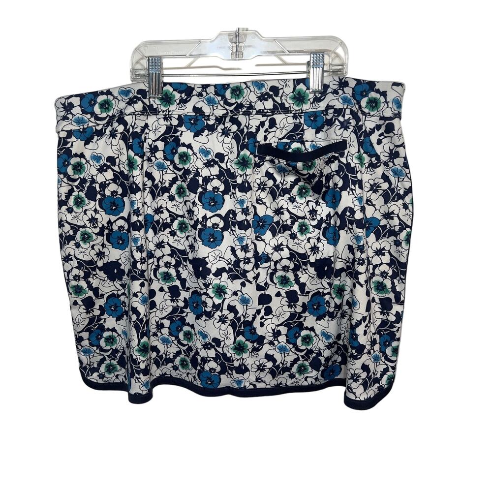 Callaway women’s blue & white golf skort - Picture 5 of 7